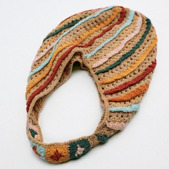 Zara Multicolored Crochet Large Bucket Bag - Picture 2 of 5